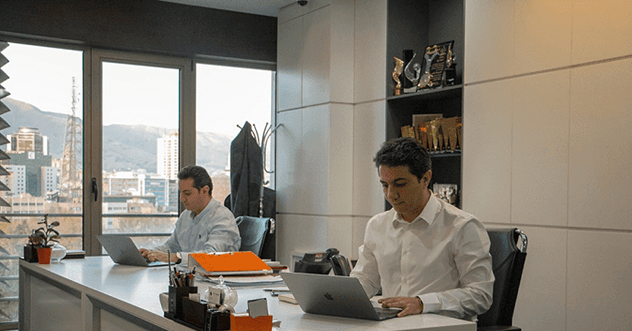 زندگینامه افراد ایرانی فقیری که ثروتمند شدند