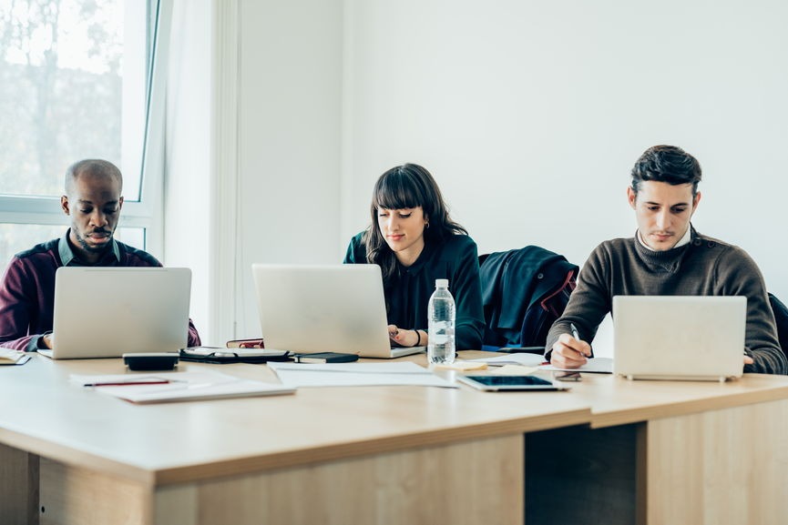 ویژگیهای کار مشارکتی